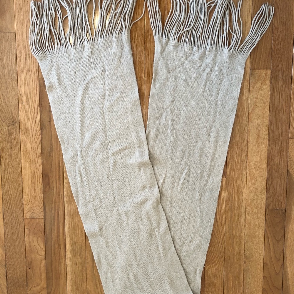 Wool Scarf - Picture 2 of 2